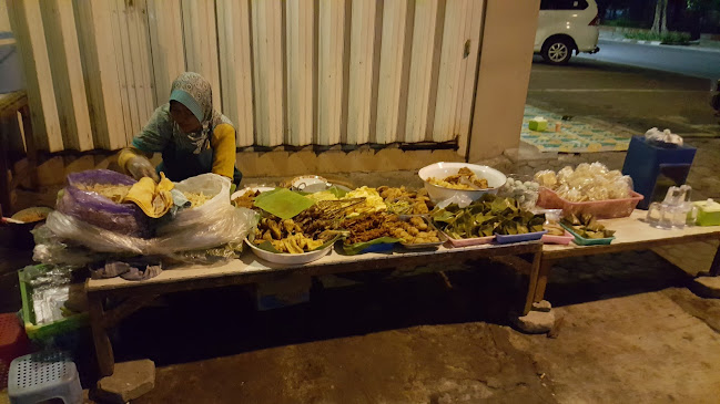 Pecel Suzanna Kertajaya - Gastronomi dan perhotelan