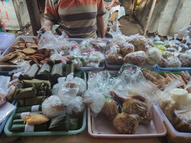 Kios Bu Rukiyem Pasar Tamansari