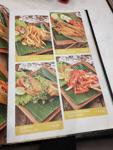 Comentarii opinii despre Malaya Cafe Grand Batam