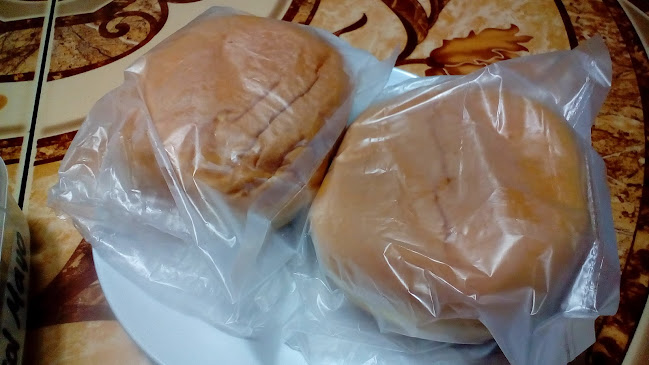 4R Snacks & Cookies - Surabaya