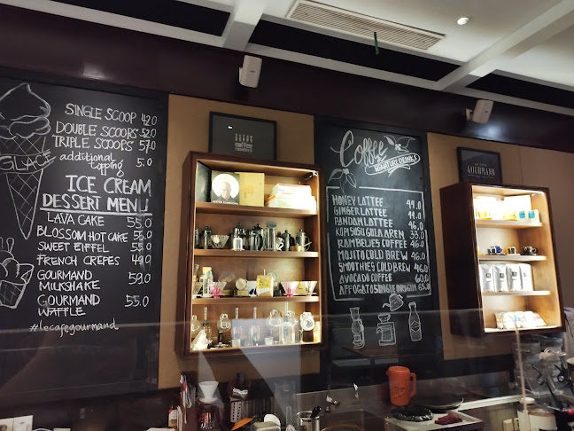 Jl. Pregolan No.2, Tegalsari, Kec. Tegalsari, Surabaya, Jawa Timur 60262