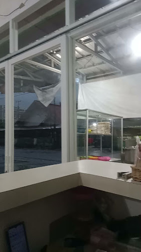 Opinii despre Seafood Huang Lai Bangau Palembang în Kota Palembang - Gastronomi dan perhotelan