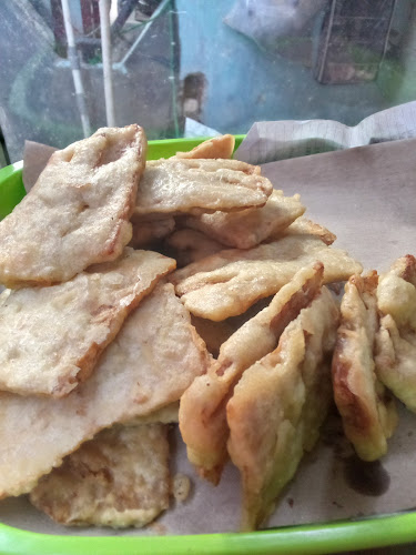 Kedai jajanan teh sari