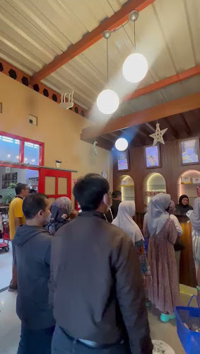 Opinii despre SINGKONG KEJU D-9 SALATIGA în Kota Salatiga - Gastronomi dan perhotelan