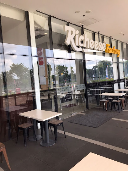 Richeese Factory Dumai