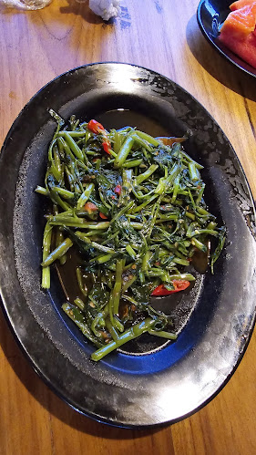 Kampung Kecil Cirebon - Gastronomi dan perhotelan