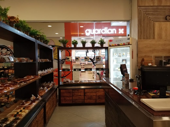 Level G, Galaxy Mall 1, Jl. Dr. Ir. H. Soekarno No.35-39, Mulyorejo, Kec. Mulyorejo, Surabaya, Jawa Timur 60115