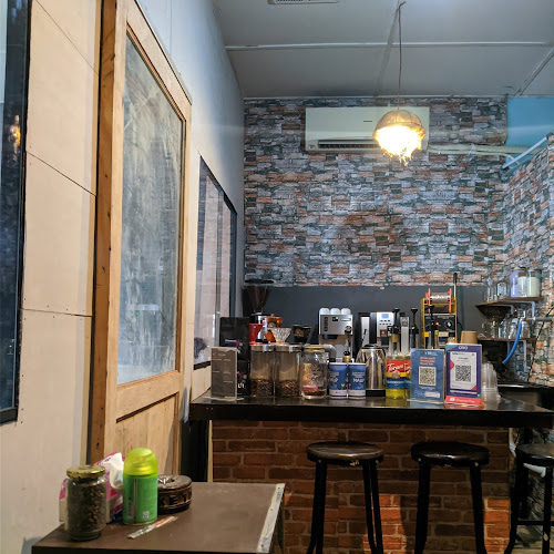 Tetap Ngopi - Gastronomi dan perhotelan