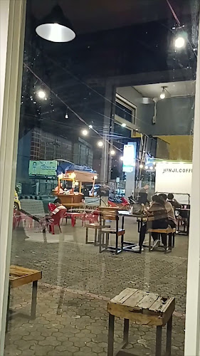 Opinii despre Hinji Coffee în Kota Bandar Lampung - Gastronomi dan perhotelan