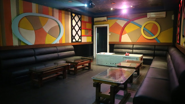 Comentarii opinii despre Planet Hollywood