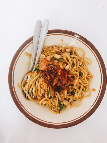 Jl. Trunojoyo No.23, Klojen, Kec. Klojen, Kota Malang, Jawa Timur 65111