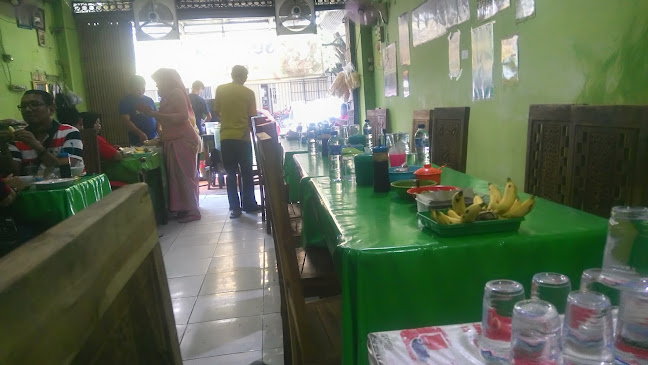 Opinii despre Indonesia Thunder Club ( ITC ) în Kota Makassar - Gastronomi dan perhotelan