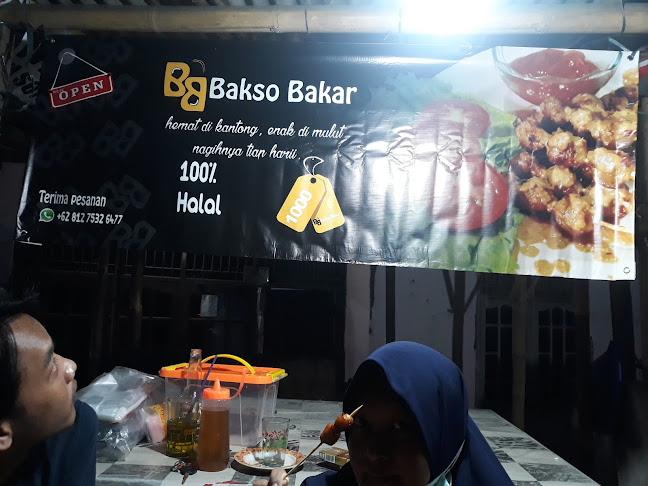 Opinii despre Bakso bakar Co_babang în Kota Tangerang - Gastronomi dan perhotelan