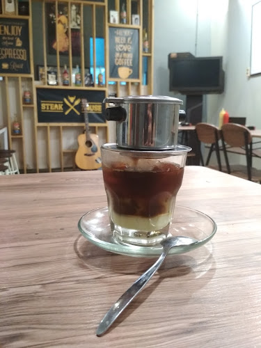 Opinii despre Terajeh Coffee and Steak House în Kota Cirebon - Gastronomi dan perhotelan