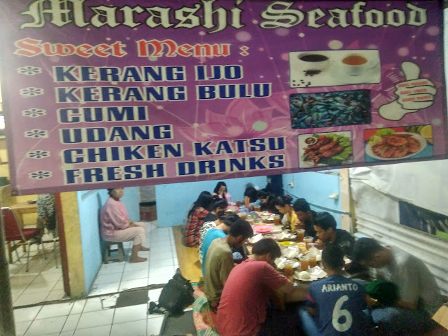 Opinii despre MARASHI SEAFOOD în Kota Tangerang Selatan - Gastronomi dan perhotelan