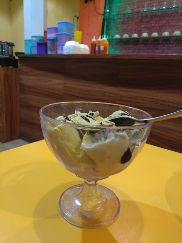 R 10 kedai - Kota Parepare