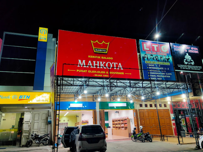 Mahkota Kripik Balado - Gastronomi dan perhotelan