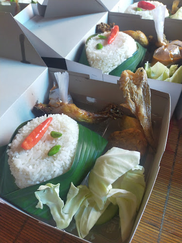 Opinii despre Maryam catering în Kota Jambi - Gastronomi dan perhotelan