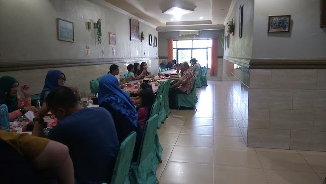 Jl. Sabutung No.46, Gusung, Kec. Ujung Tanah, Kota Makassar, Sulawesi Selatan 90232