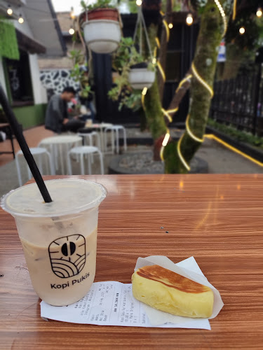 KOPI PUKIS