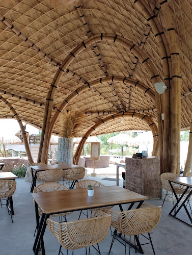 Opinii despre Hago Beach în Kota Denpasar - Gastronomi dan perhotelan