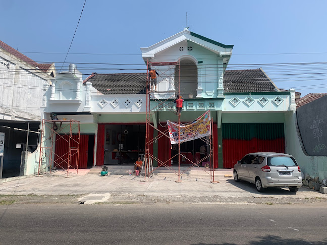 Jl. Thamrin No.96, Klegen, Kec. Kartoharjo, Kota Madiun, Jawa Timur 63117