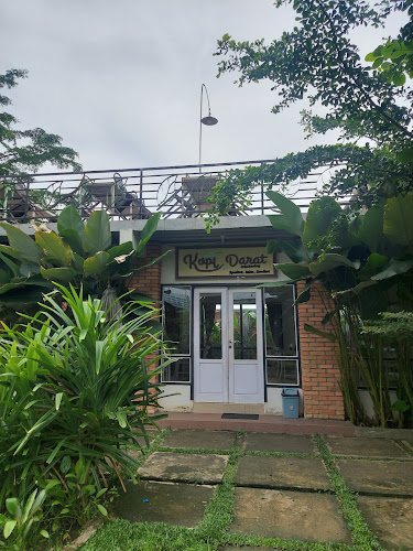 Halte Gelora Sriwijaya A, Jl. Gubernur H. A Bastari, 15 Ulu, Kecamatan Seberang Ulu I, Kota Palembang, Sumatera Selatan 30257