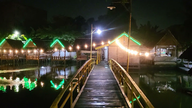 Rumah Makan Saung Babeh Setu - Gastronomi dan perhotelan