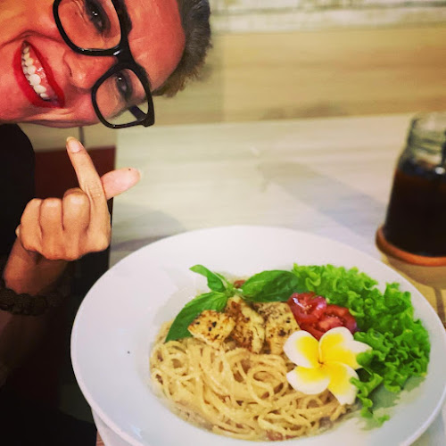 COSINA CAFE - Kota Denpasar