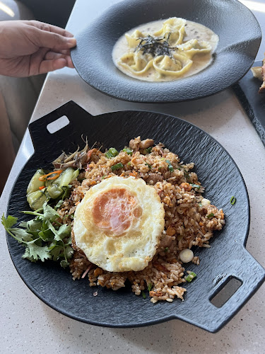 Seseduh Resto & Lounge Semarang