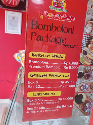 Opinii despre Donat Madu Cihanjuang în Kota Depok - Gastronomi dan perhotelan