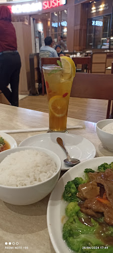 Ta Wan The Park Sawangan - Gastronomi dan perhotelan