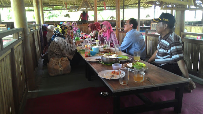 Jl. Dr. Wahidin No.1, Sentul, Kec. Kepanjenkidul, Kota Blitar, Jawa Timur 66113