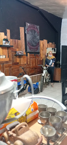 Jl. Arjuna No.25-27, Slerok, Kec. Tegal Tim., Kota Tegal, Jawa Tengah 52125