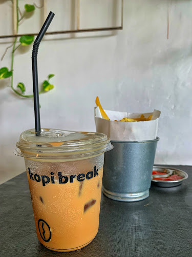 Jl. Pendidikan A No.8-9, Tidung, Kec. Rappocini, Kota Makassar, Sulawesi Selatan 90222