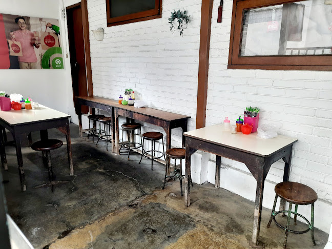 Mie Kebon Tangkil / Mie Koey Fong