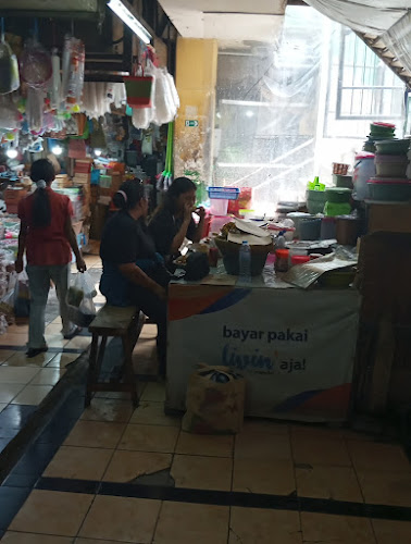 Opinii despre Rujak Cingur Wonokromo în Surabaya - Gastronomi dan perhotelan