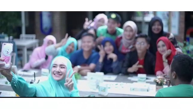 Opinii despre Toko Oleh Oleh Lampung Bona Outlet Raden Intan în Kota Bandar Lampung - Gastronomi dan perhotelan