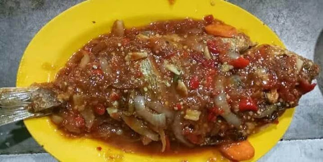 Seafood bunga rejeky - Gastronomi dan perhotelan