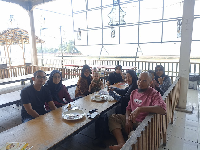 Saraba Nyaman Floating Restaurant - Kota Banjarmasin