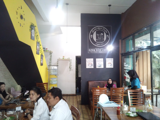 Comentarii opinii despre Kong Djie Coffee Duta Garden