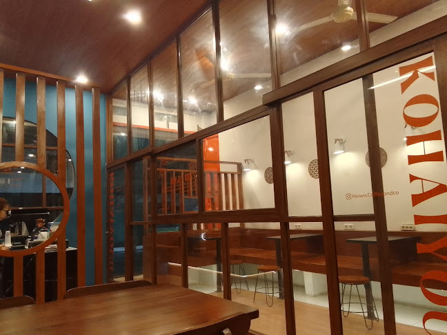 Comentarii opinii despre Heiwa Coffee And Co. X Ayam Gepuk Pak Gembus Cimahi