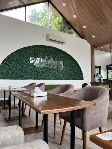 Opinii despre RINDANG COFFEE AND EATERY în Kota Palembang - Gastronomi dan perhotelan