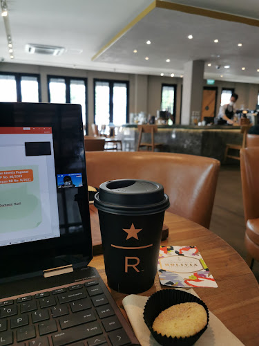 Starbucks Reserve Bogor - Gastronomi dan perhotelan