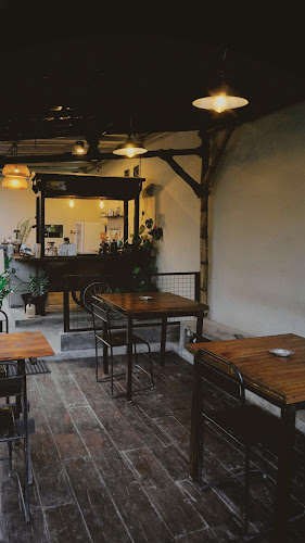 Opinii despre Dasaran Kopi în Kota Semarang - Gastronomi dan perhotelan