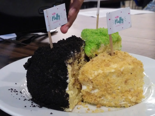 Solo Pluffy - Gastronomi dan perhotelan