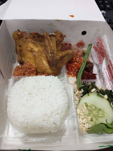 Ayam Goreng Mbak Yuli - Kota Surakarta