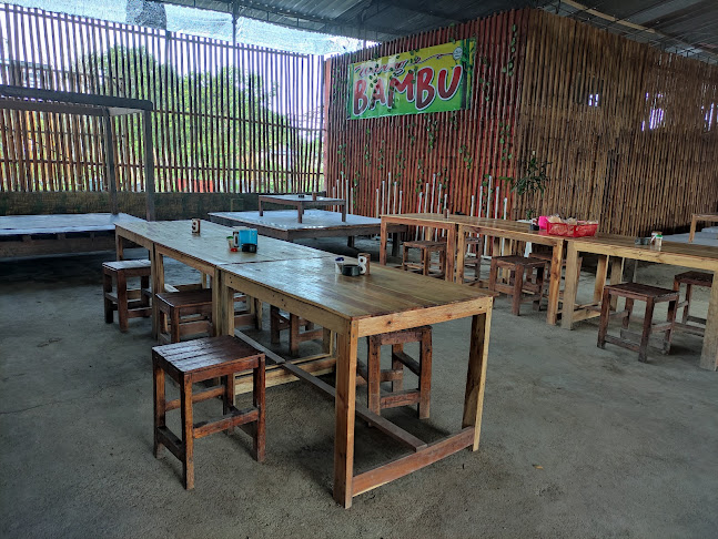 Comentarii opinii despre Lesehan Bambu sayang-sayang