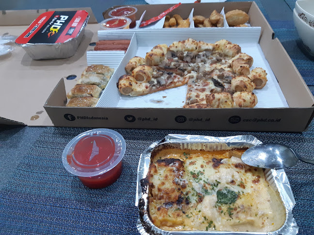 Pizza Hut Delivery - PHD Karawitan Bandung - Kota Bandung