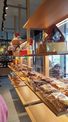 Jl. Raya Puspitek, Babakan, Kec. Setu, Kota Tangerang Selatan, Banten 15315